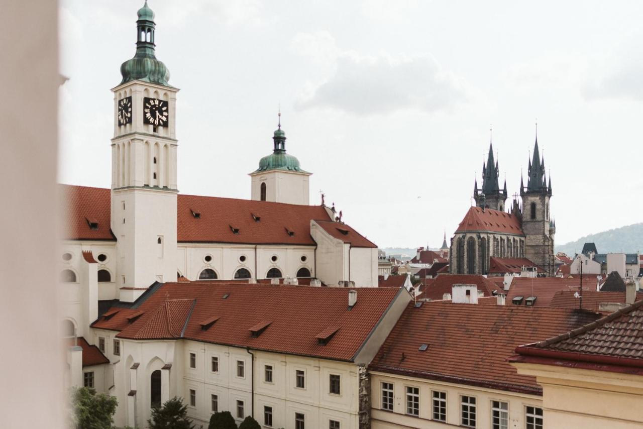 Lil Apartment With Tyn Cathedral View, Parking & Ac Praga Zewnętrze zdjęcie