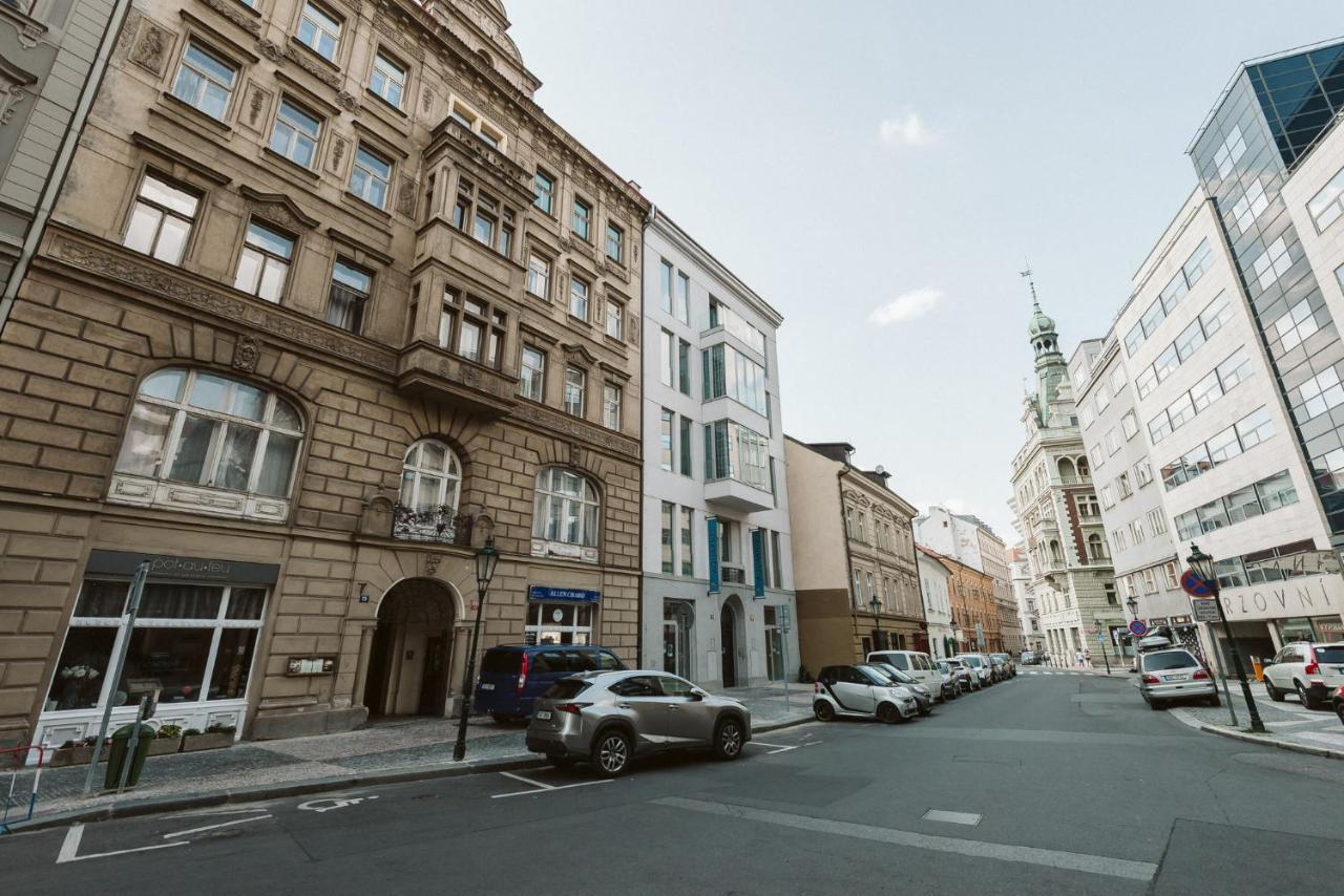 Lil Apartment With Tyn Cathedral View, Parking & Ac Praga Zewnętrze zdjęcie