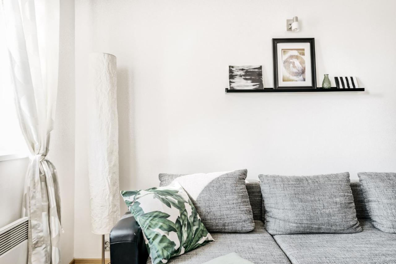 Lil Apartment With Tyn Cathedral View, Parking & Ac Praga Zewnętrze zdjęcie